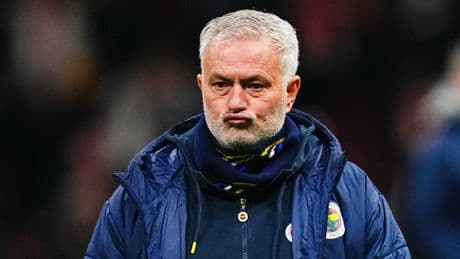 Mourinho "kalacağım" dedi ama ayrılıyor! Portekizli hocayı transfer etmek isteyen takım belli oldu