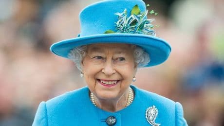 Chef recalls Queen Elizabeth II's 'sophisticated' way of eating pineapple