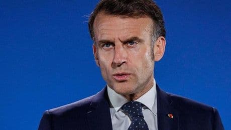Macron'dan Pezeşkiyan'a "serbest bırakın" telefonu