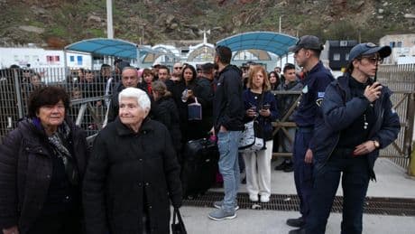 Alerta de tsunami en Grecia por un terremoto de magnitud 6 entre las islas de Kasos y Creta: "¡Aléjense de la costa!"