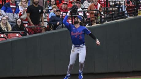 Jesse Winker likely headed to injured list after exiting game as Mets’ lineup takes hit