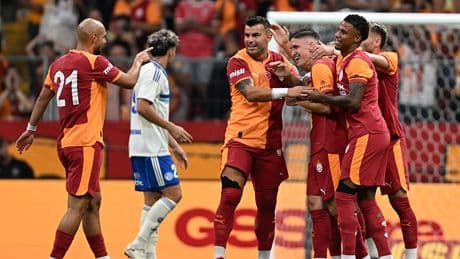 Galatasaray'da iki imza birden! İç transferde önemli hamle