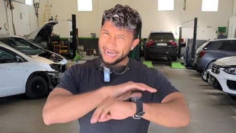Edward Los Santos, mecánico, aclara el gran dilema sobre esta pieza del coche: "Para olvidarte del mantenimiento es mejor..."