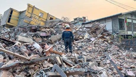 Feuer, Erdbeben, Bergsturz: Naturkatastrophen richten 131 Milliarden Dollar Schaden an