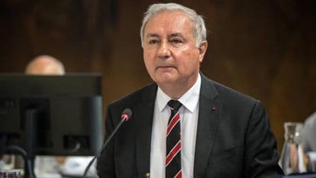 Elections municipales 2026 : à Toulouse, le maire Jean-Luc Moudenc lance une campagne qui s’annonce « très dure, de bas niveau, de caniveau »