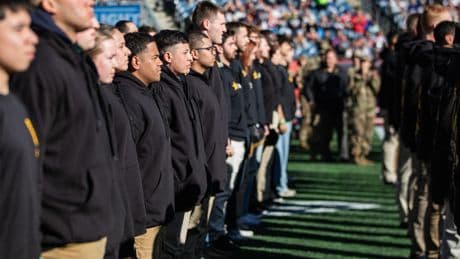 More people are joining the military. A shaky US job market could be boosting the numbers.
