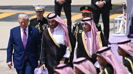 ABD Başkanı Trump’ın Orta Doğu turu başladı! Suudi Arabistan’a ayak bastı