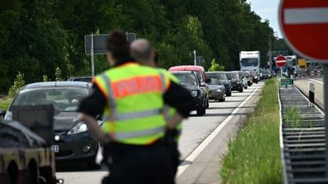Crisis in The Netherlands as own citizens carry out border checks to stop migrants