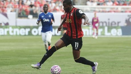Liverpool vs. Bournemouth odds, predictions: Premier League picks, best bets Friday