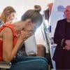 Steward deelt zijn gouden tips voor een zorgeloze vlucht: “Bereid je voor op de droge lucht in het vliegtuig”