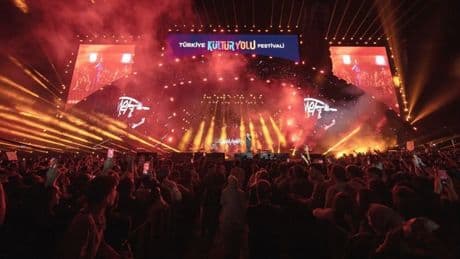 HAKAN UÇ / Sagopa’dan Erzurum’da unutulmaz performans