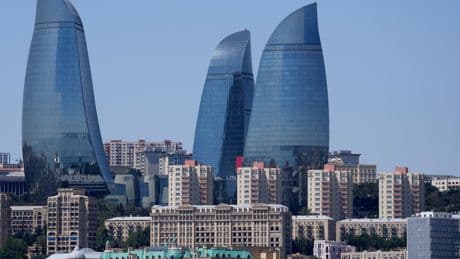 Azerbaijan detains 7 linked to a Russian media outlet as a rift between Baku and Moscow deepens
