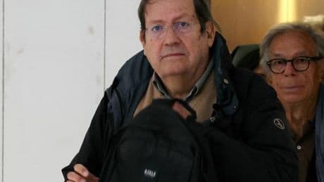 Au procès des ex-dirigeants du « Canard enchaîné », le changement de cap inattendu du ministère public
