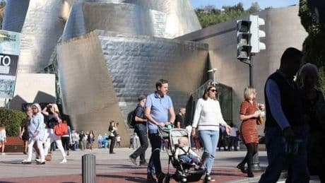 Bizkaia comenzará la semana con temperaturas veraniegas que amenaza con torcerse para el puente de mayo