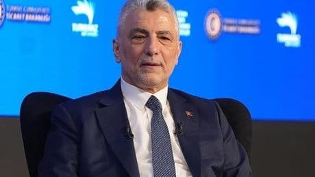 Ticaret Bakanı Bolat’tan ihracat ve ticaret dünyasına önemli mesajlar