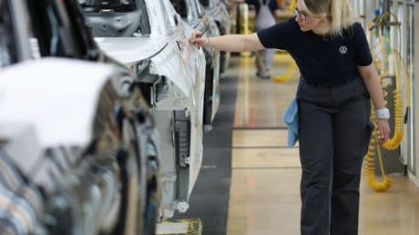 Mercedes-Benz and Volkswagen Facing Uncertainty With Tariffs