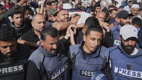 Krieg gegen Gaza: Krankenbett wird zu Leichenbett