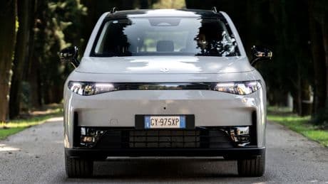 Leapmotor C10, non solo elettrica: arriva la versione ?range extender?