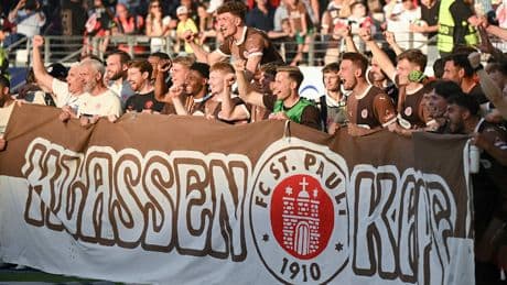 Klassenerhalt +++ Platz 2 +++ Rote Laterne  - Was St. Pauli gegen Bochum erzwingen will
