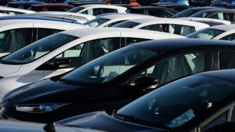 Le marché automobile français encore en berne en juillet