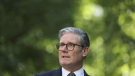 U.K. suspends free trade talks with Israel and announces sanctions over West Bank settlers
