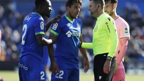 Djené, a la caza de Damián Suárez