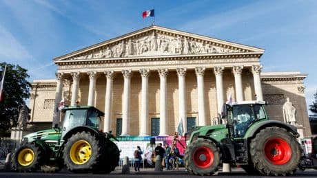 France: les agriculteurs suspendent la mobilisation après le rejet tactique de la loi Duplomb