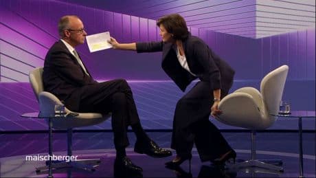 ARD-Talkshow: Plötzlich fuchtelt Sandra Maischberger Friedrich Merz im Gesicht herum