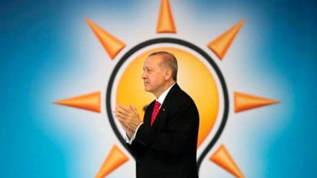 Cem Küçük: AKP'ye yakın olup İmamoğlu'na ve CHP'ye yanaşanlar var, Erdoğan her şeyin farkında