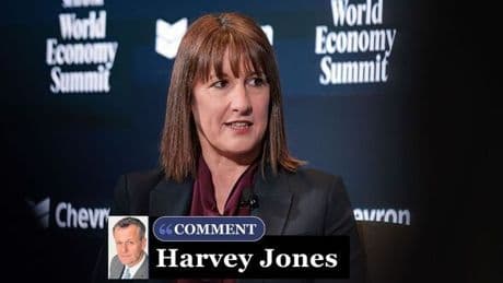 Rachel Reeves 'puts millions at risk as pension schemes may collapse' under her new plan