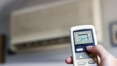 Por qué el aire acondicionado es un aliado contra el calor, pero un enemigo para la salud de tu piel