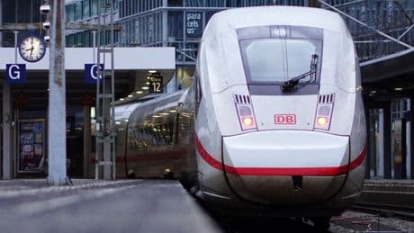 Deutsche Bahn: 44 Stunden fahren für 44 Euro