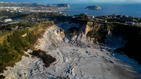 Des données rassurantes sur le supervolcan des champs Phlégréens, près de Naples