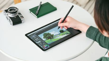 Wacom&#8217;s new MovinkPad drawing tablet doesn&#8217;t need a PC
