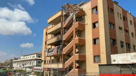 Gaza, raid sull?ospedale Nasser con doppio missile: il video CNN svela l?attacco coordinato con cannoni M339
