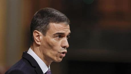 Sánchez anuncia una agencia de lucha contra la corrupción y propone 14 medidas más coordinadas con la OCDE