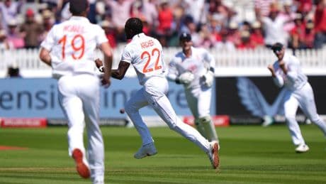 Jofra Archer makes instant impact with wicket of Yashasvi Jaiswal