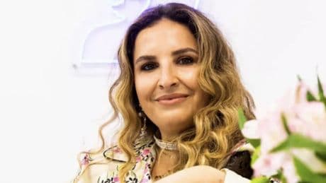 Natividad Cano, dermatóloga: “Si estás en la sombrilla, pero sacas las piernas, se activará el melasma; protégete porque el que avisa no es traidor”