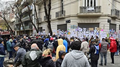 El balcón vedado y la tobillera electrónica: el humillante crepúsculo de Cristina Kirchner