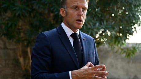 Enlisée dans la crise avec l’Algérie, la France se résout à une stratégie de fermeté