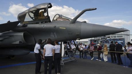 High-value deals, defense industry drama dominate Paris Air Show