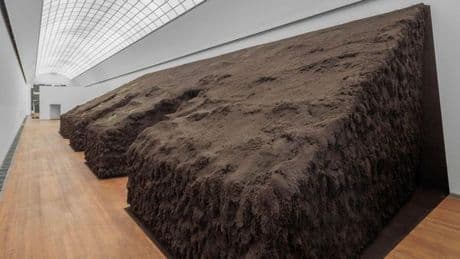 Delcy Morelos bringt Mutter Erde in den Hamburger Bahnhof