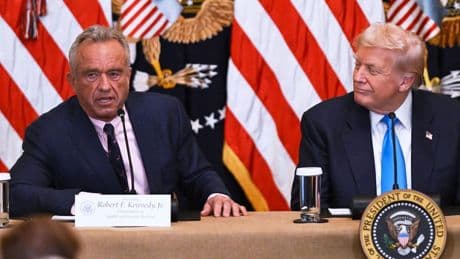 Kennedy Jr. angetan von neuer Deko im Weißen Haus