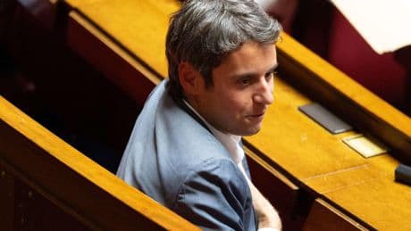 Les militants Renaissance appelés à se prononcer sur le nom du parti de Gabriel Attal