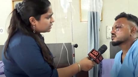 El superviviente del vuelo de Air India aún sueña con el accidente y no supera la culpa, dicen sus familiares