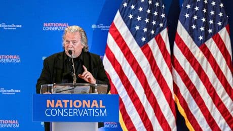 « Ce sont des profiteurs » : à Washington, l’Europe punching-ball de Steve Bannon et des conservateurs