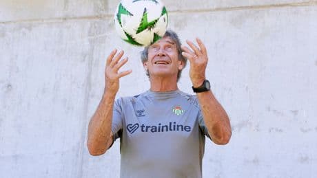 Manuel Pellegrini, el entrenador que puede hacer historia en el Betis y que recuperó a Isco: "El 95% de los futbolistas no tendrían su nivel de autocrítica para empezar de cero"