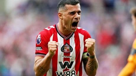 Premier League hits record £3bn transfer spree as three clubs send clear message
