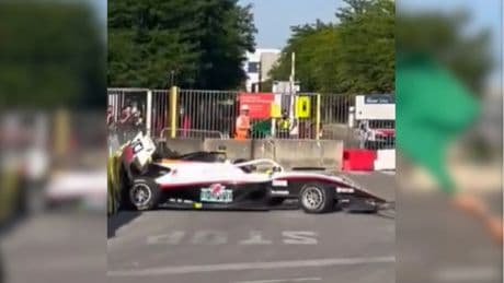 El aparatoso accidente de Mari Boya en la exhibición de la F1 en Madrid: &quot;Se ha estampado nada más salir&quot;