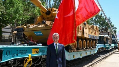 Tanklar yerli vagonla taşınacak